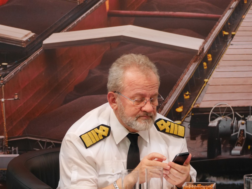 P3890321