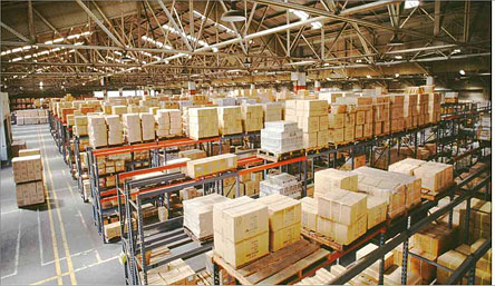 Организовать работу интернет-магазина только на первый взгляд легко: на самом деле нужно быть компетентным во многих вопросах Интернет-магазин – это айсберг, под которым скрывается колоссальный труд и море усилий
